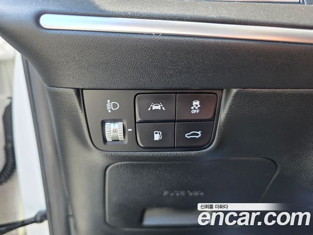 Hyundai Grandeur 2023 — photo 14