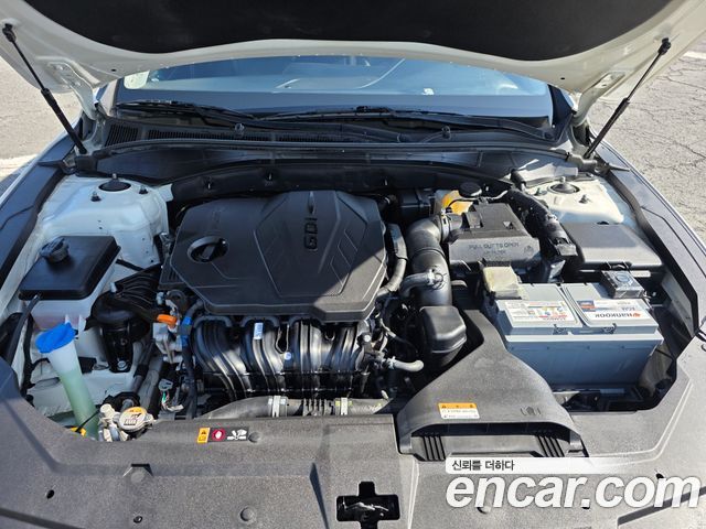 Hyundai Grandeur 2023 — photo 17