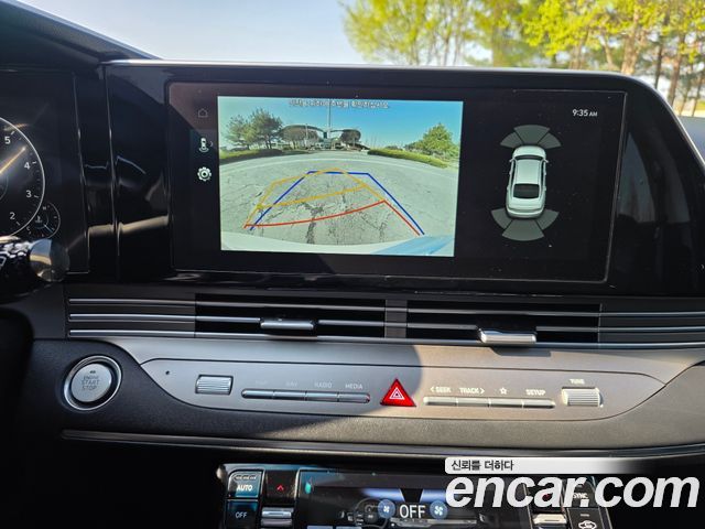 Hyundai Grandeur 2023 — photo 18