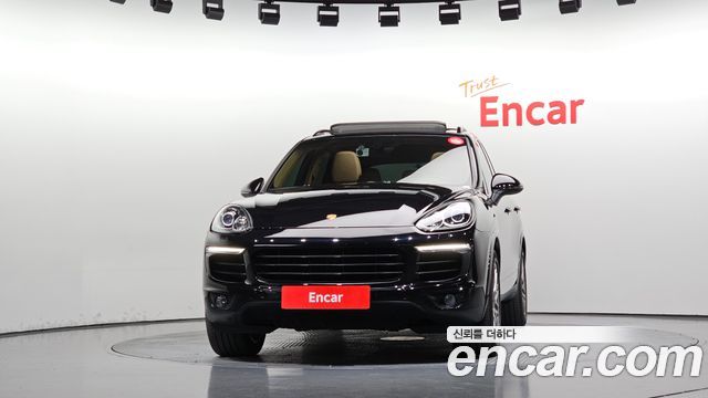 Porsche Cayenne 2017 — photo 3