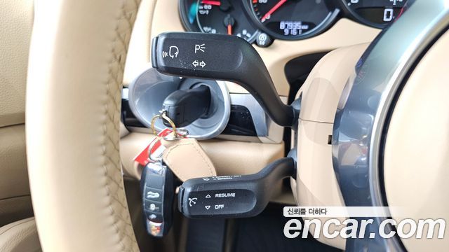 Porsche Cayenne 2017 — photo 14