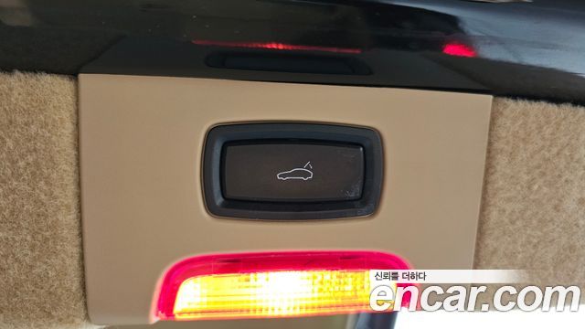 Porsche Cayenne 2017 — photo 20