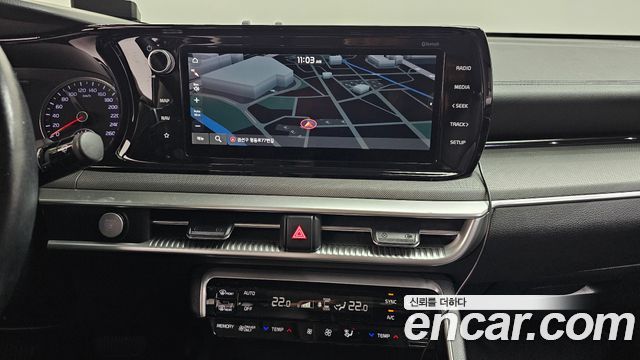 Kia K5 2022 — photo 18