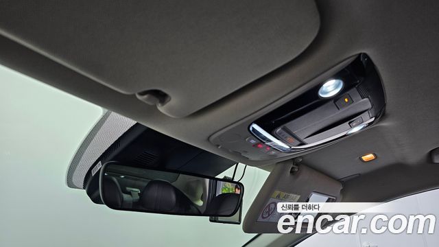 Kia K5 2022 — photo 21