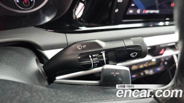 Kia K5 2022 — photo 26
