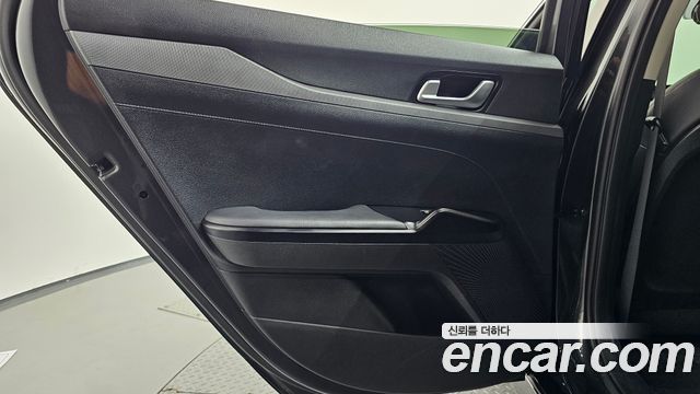 Kia K5 2022 — photo 15