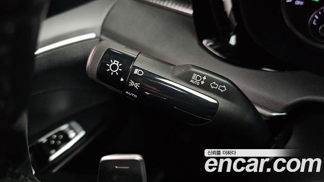 Kia K5 2022 — photo 28