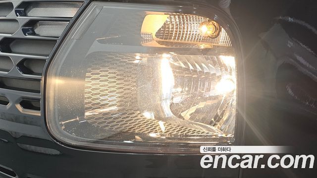 Hyundai Staria 2022 — photo 8