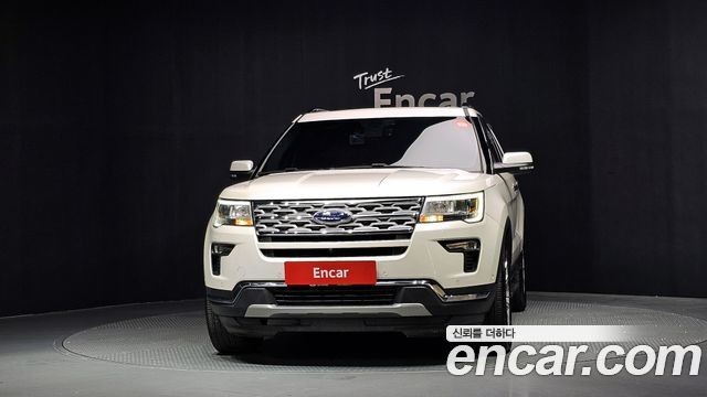 Ford Explorer 2019 — photo 3