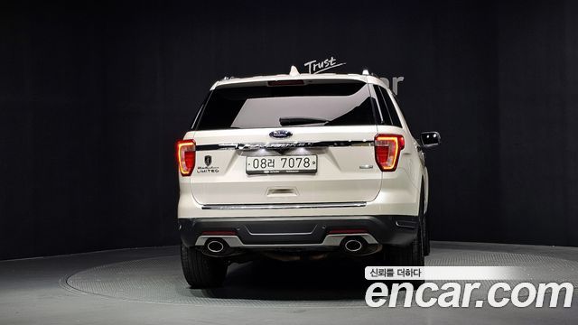 Ford Explorer 2019 — photo 4