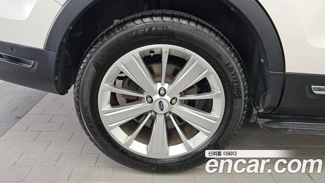 Ford Explorer 2019 — photo 5