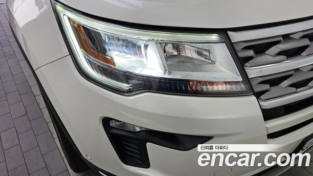 Ford Explorer 2019 — photo 8