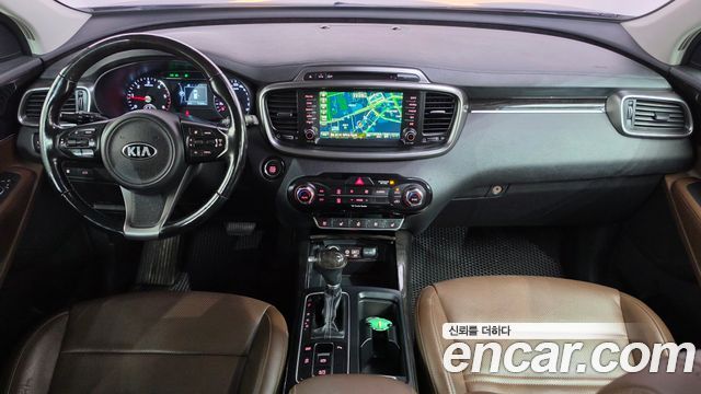 Kia Sorento 2016 — photo 10