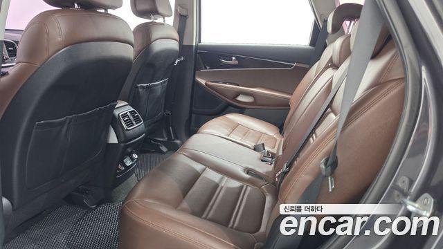 Kia Sorento 2016 — photo 26