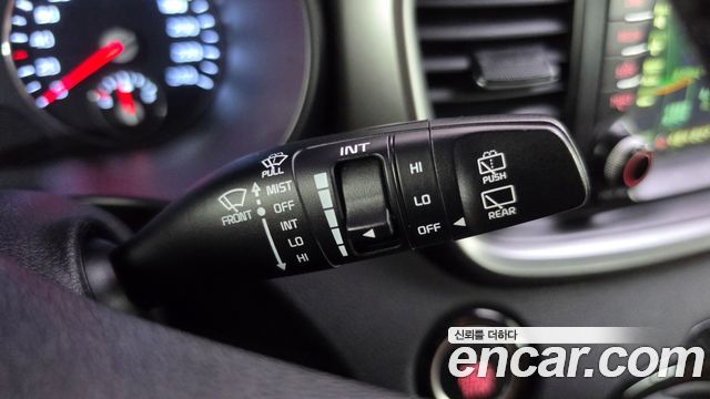 Kia Sorento 2016 — photo 28