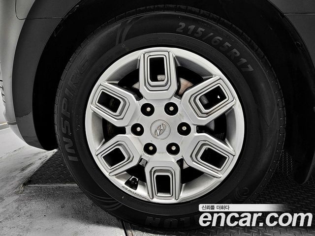 Hyundai Staria 2022 — photo 14