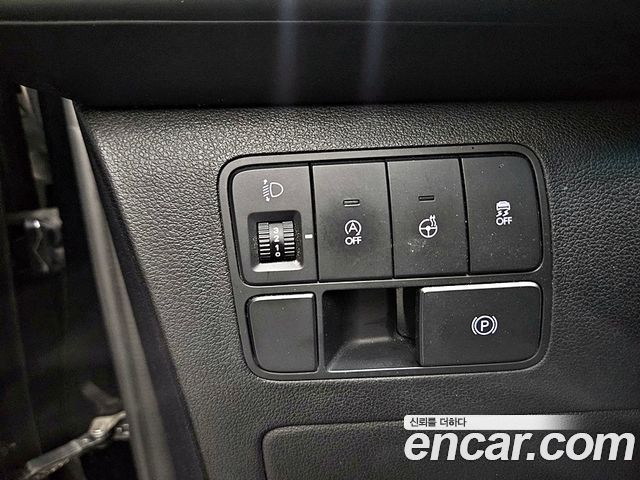 Hyundai Staria 2022 — photo 18