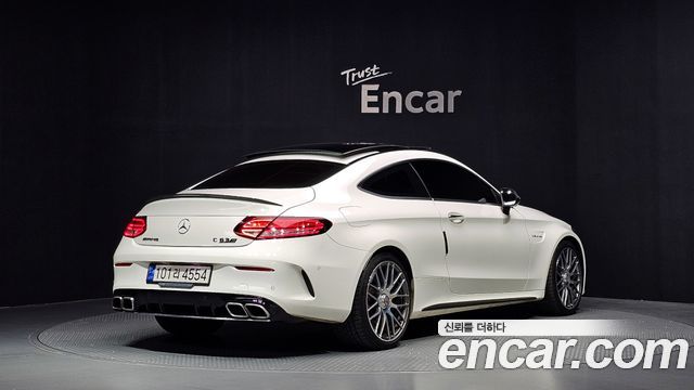 Mercedes-Benz C-Class 2021 — photo 2