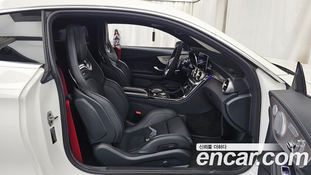 Mercedes-Benz C-Class 2021 — photo 17