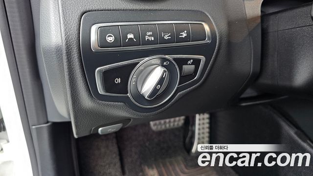 Mercedes-Benz C-Class 2021 — photo 28