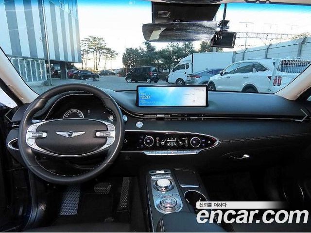 Genesis GV70 2022 — photo 7