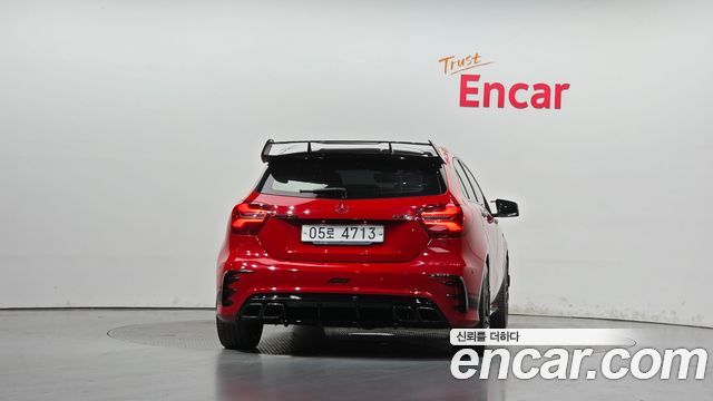 Mercedes-Benz A-Class 2017 — photo 4