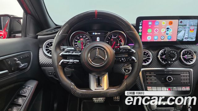 Mercedes-Benz A-Class 2017 — photo 13