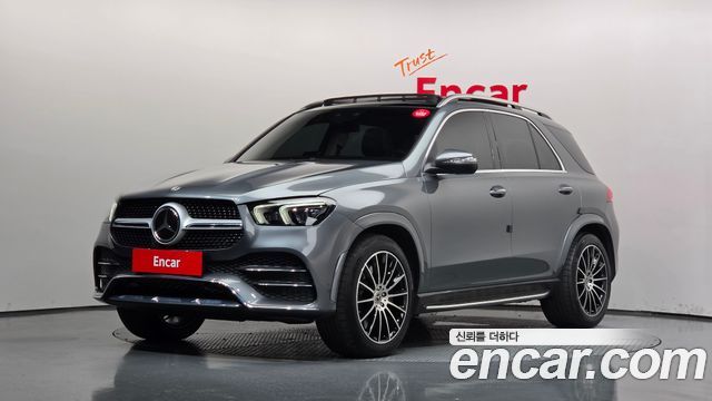 Mercedes-Benz GLE-Class 2022 — photo 1
