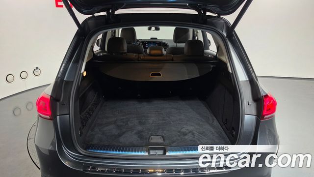 Mercedes-Benz GLE-Class 2022 — photo 25