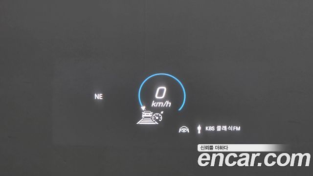 Mercedes-Benz GLE-Class 2022 — photo 30