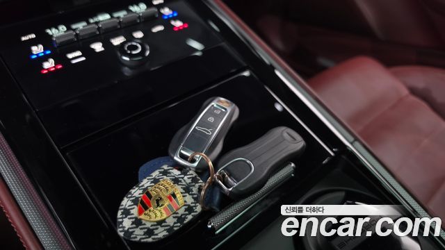 Porsche Panamera 2024 — photo 22