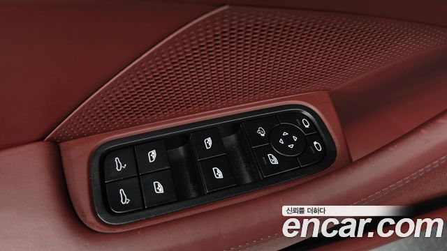 Porsche Panamera 2024 — photo 30