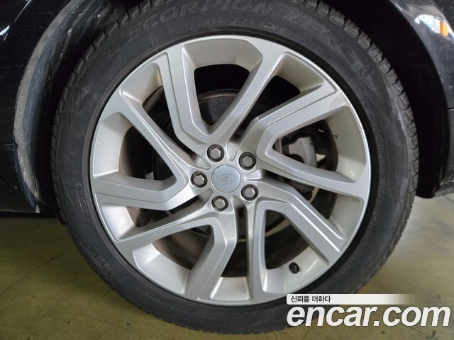 Land Rover Range Rover Sport 2022 — photo 20