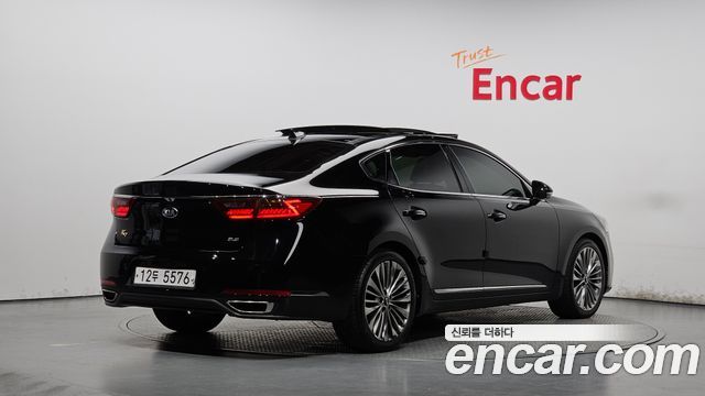 Kia K7 2017 — photo 2