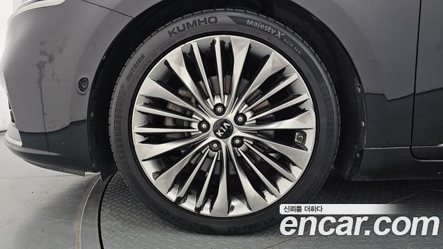 Kia K7 2017 — photo 5