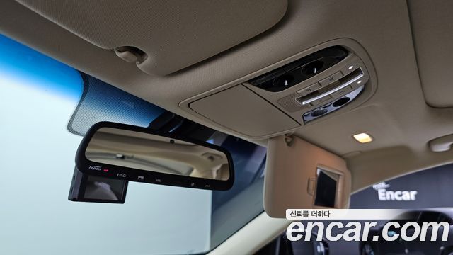 Kia K7 2017 — photo 23