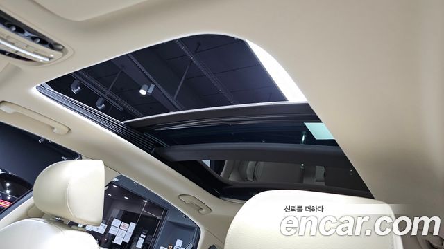 Kia K7 2017 — photo 24