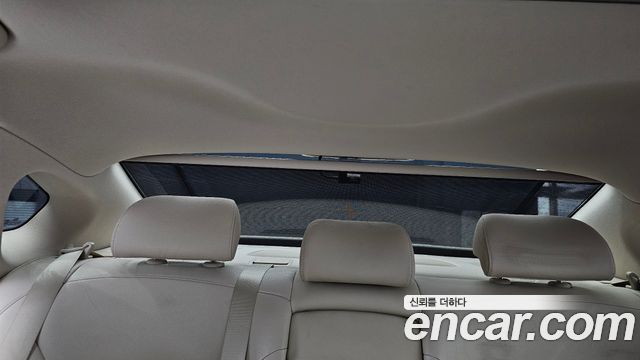 Kia K7 2017 — photo 33