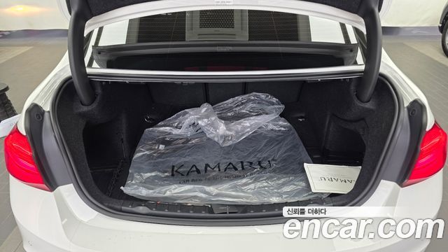 BMW 3-Series 2017 — photo 20