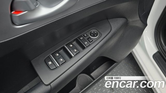 Kia K3 2023 — photo 15