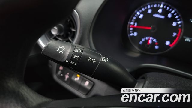 Kia K3 2023 — photo 19