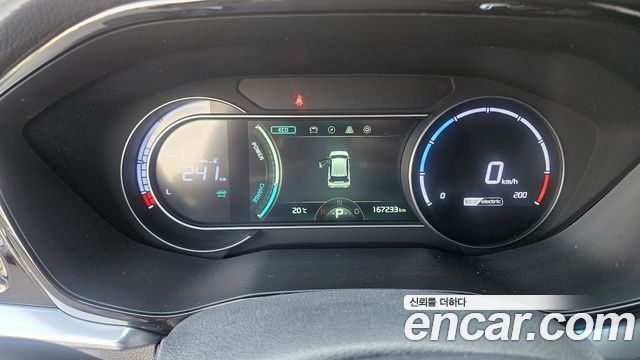 Kia Niro 2024 — photo 9