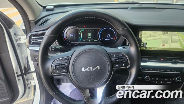 Kia Niro 2024 — photo 10