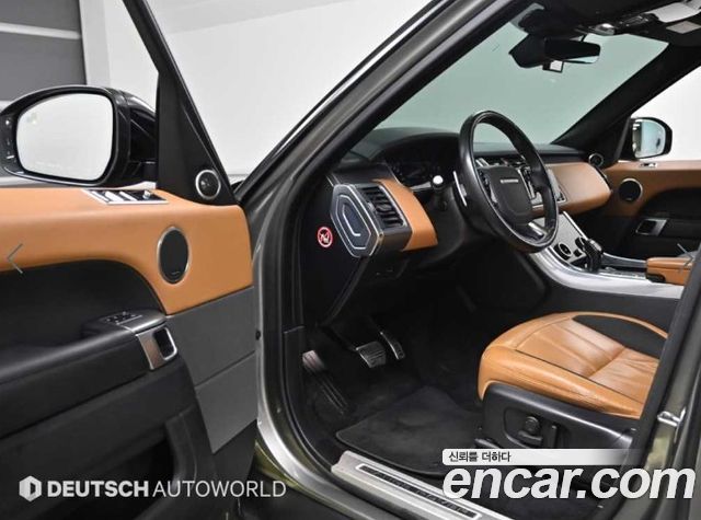 Land Rover Range Rover Sport 2019 — photo 11