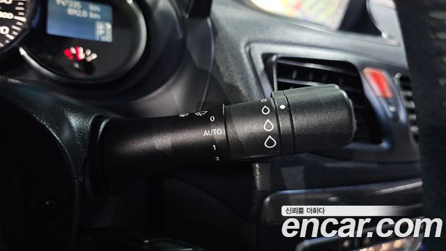 Renault Korea SM3 2011 — photo 14