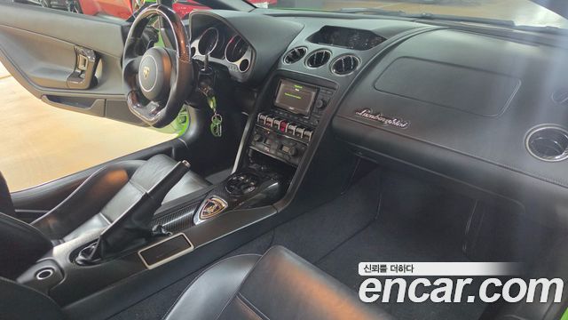 Lamborghini Gallardo 2011 — photo 13