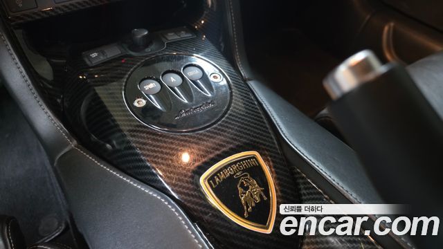 Lamborghini Gallardo 2011 — photo 18