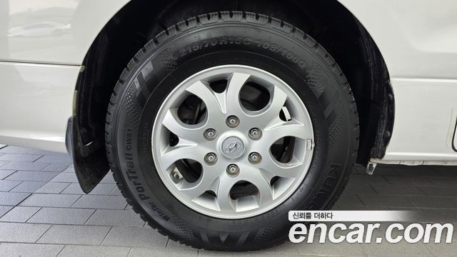Hyundai Starex 2016 — photo 5