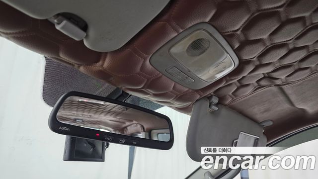 Hyundai Starex 2016 — photo 22