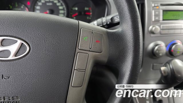 Hyundai Starex 2016 — photo 27
